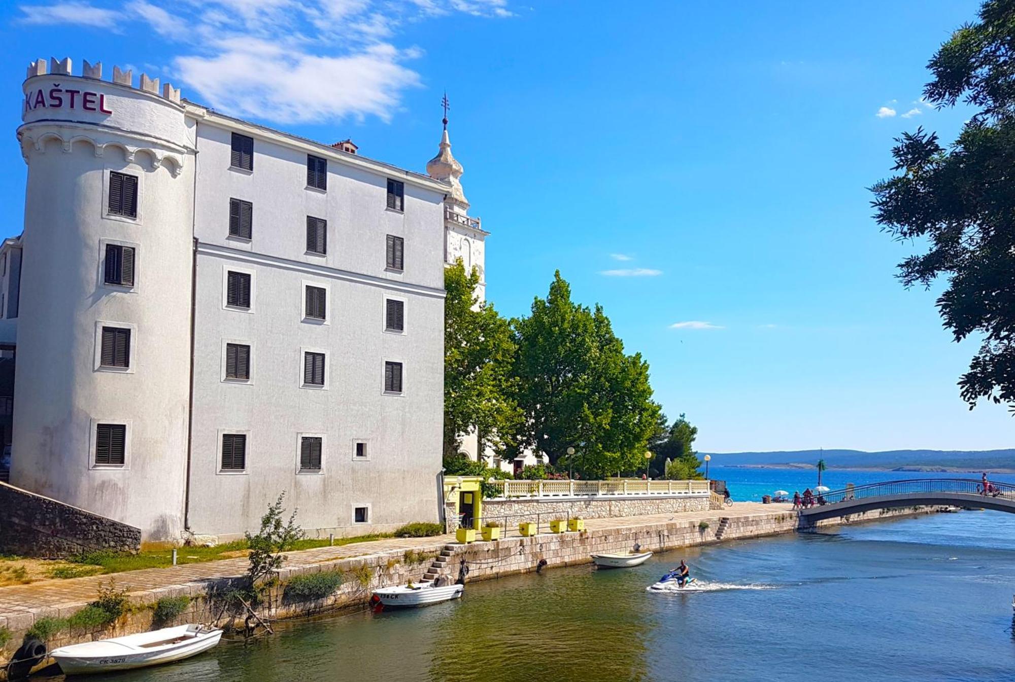 Apartments Crikvenica Megan 1 ภายนอก รูปภาพ