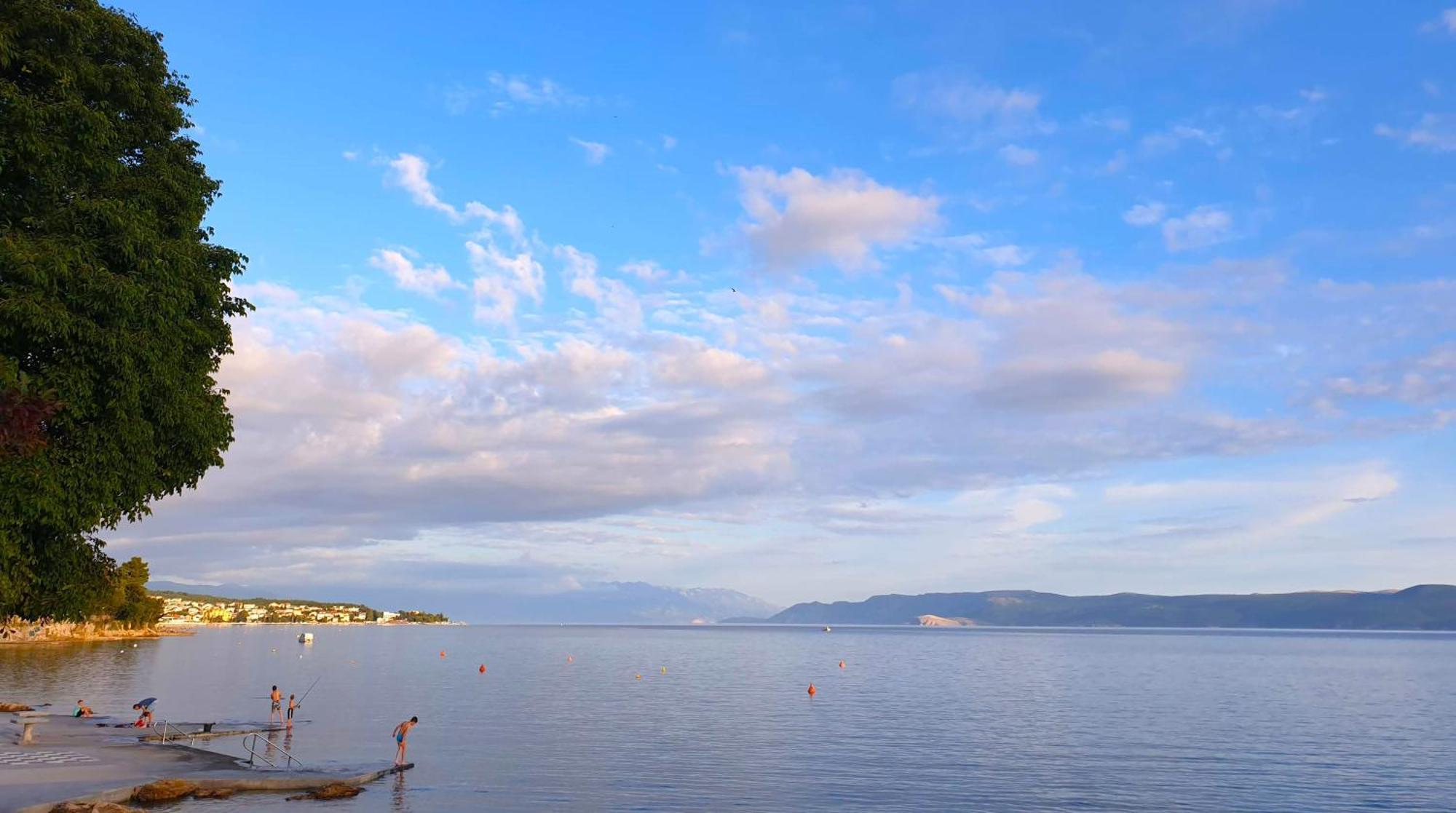 Apartments Crikvenica Megan 1 ภายนอก รูปภาพ