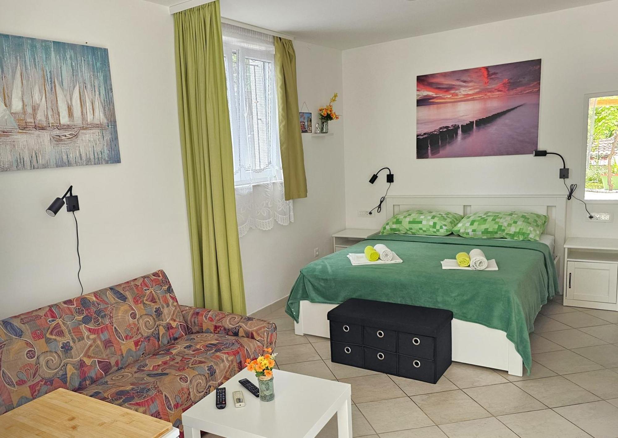 Apartments Crikvenica Megan 1 ภายนอก รูปภาพ